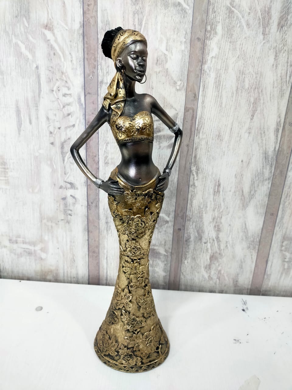 Statue Femme Africaine