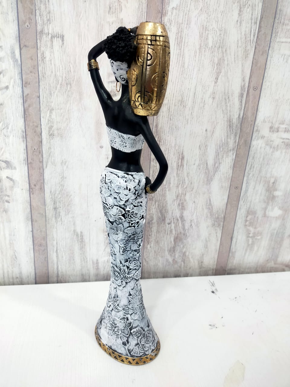 Statue Femme Africaine