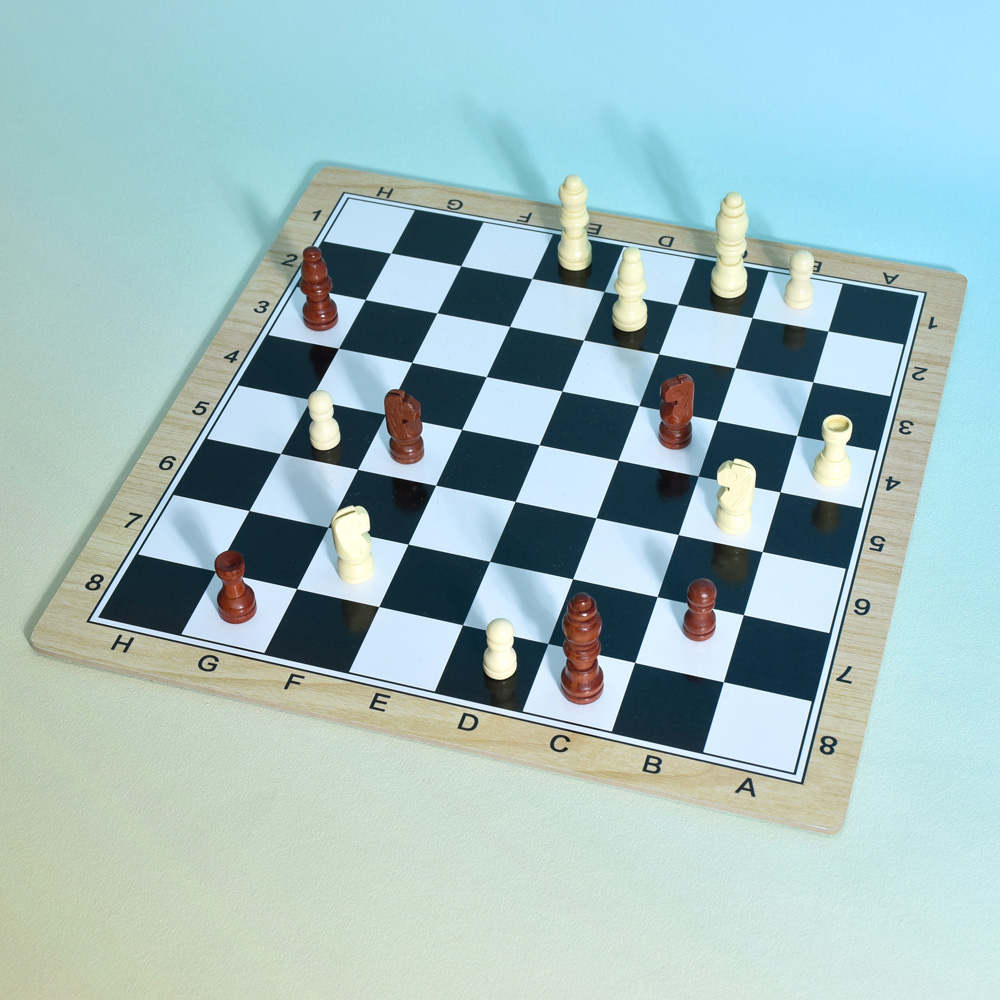 Jeu d’échecs pliable en bois