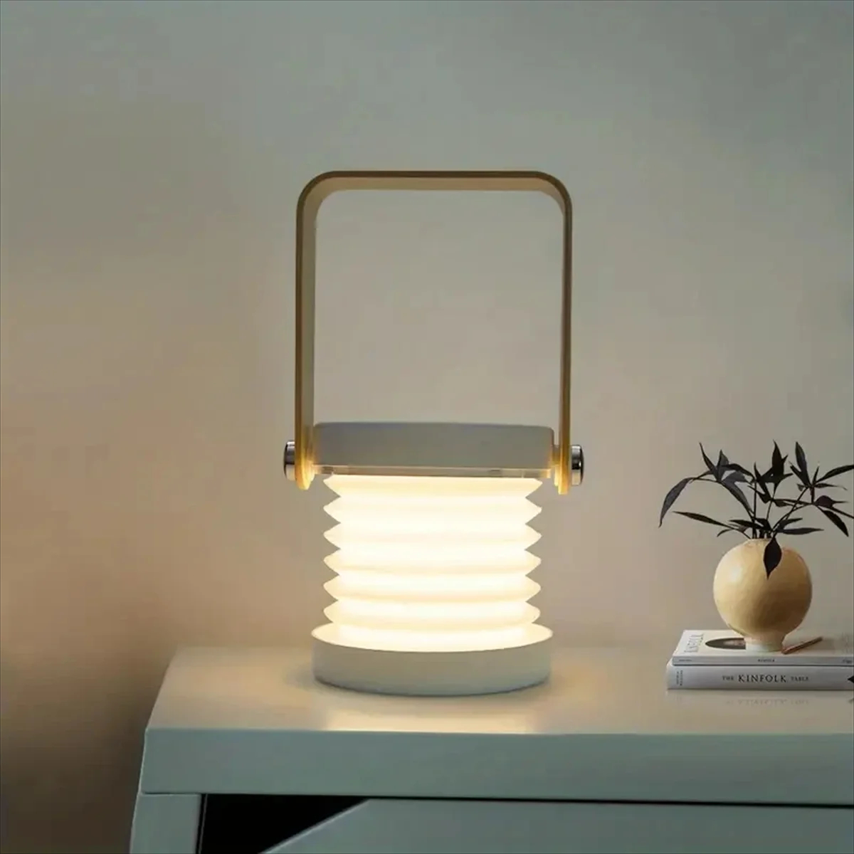 solar emergency led lamp