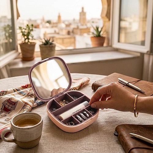 boîte de rangement pour bijoux portable avec un miroir