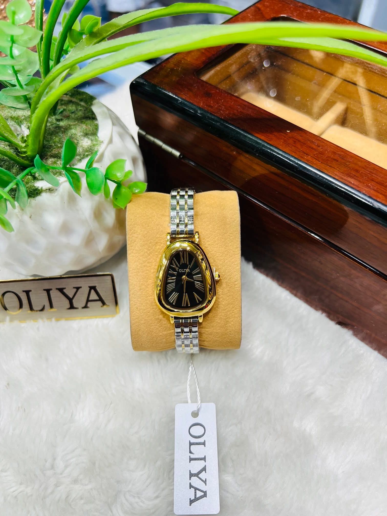 Montr oliya pour femme