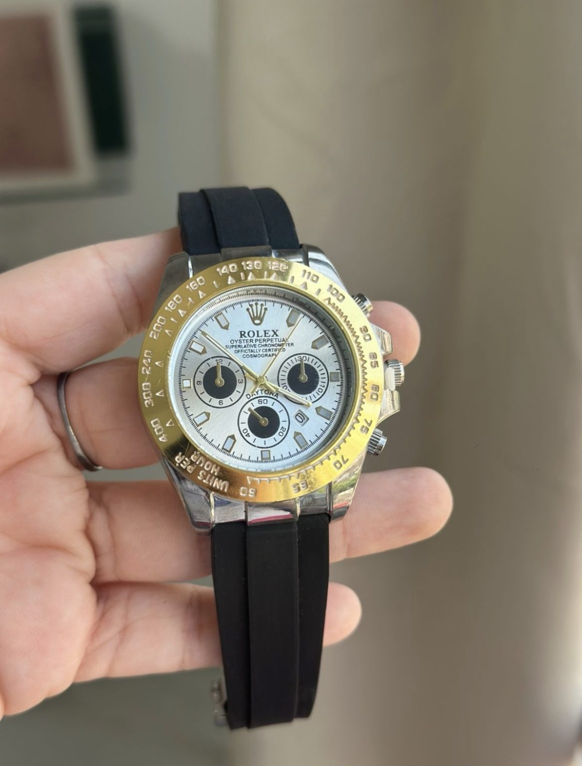 Montre rolex pour homme