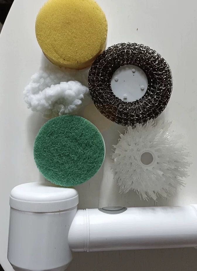 BROSSE DE NETTOYAGE 5 EN 1